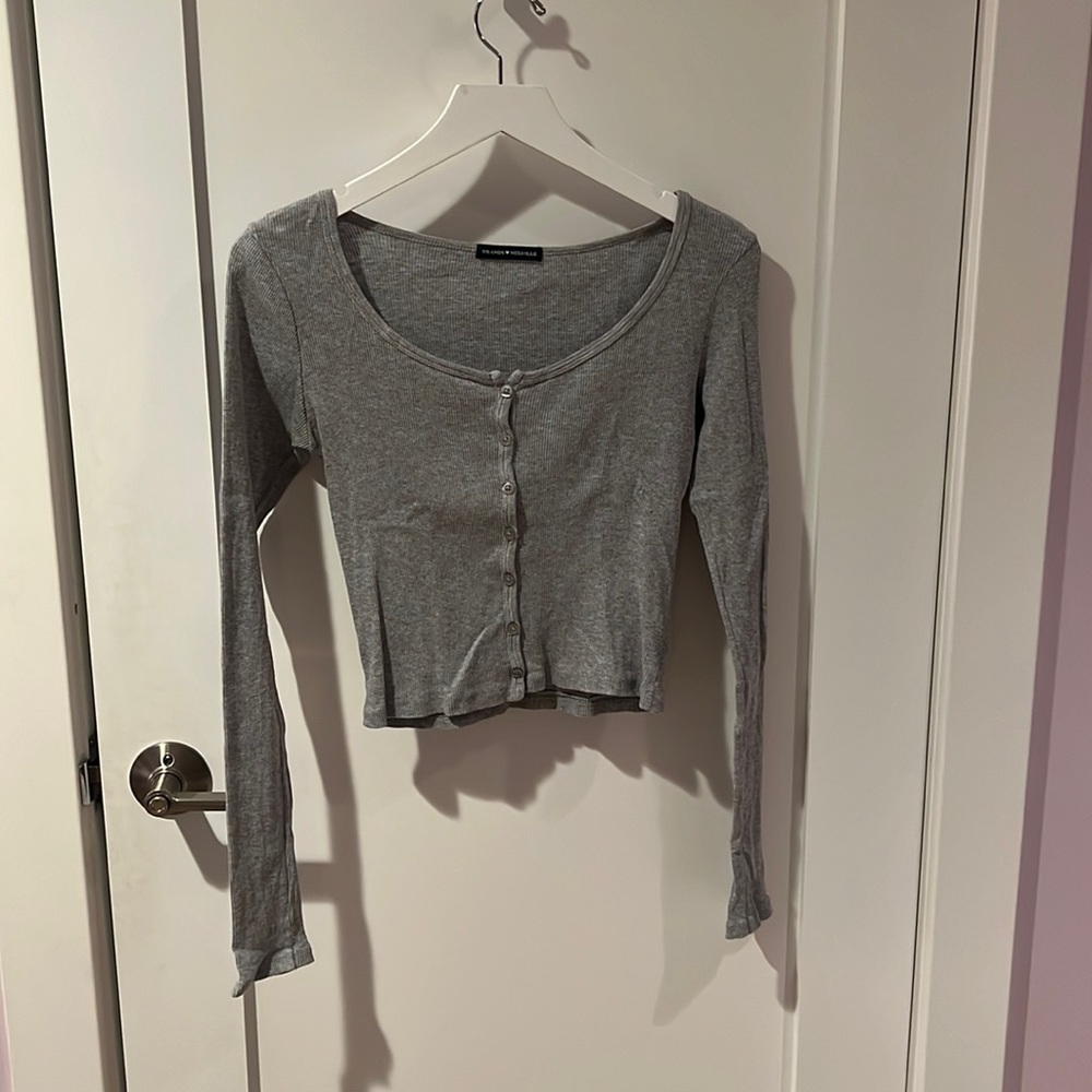 Brandy Melville long sleeve